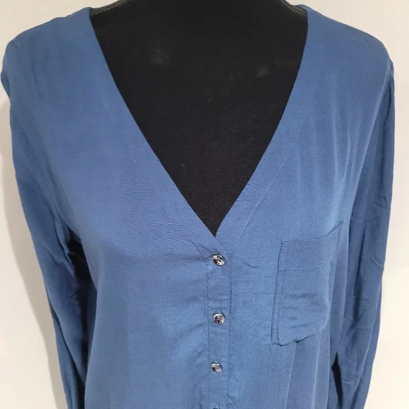 Lole Women's Rayon Long Sleeve Button-Up Belted Tunic Dress Medium Blue Casual - Picture 4 of 9